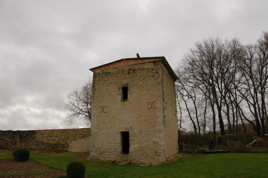 Manoir De Chaix Panzió Truyes Kültér fotó